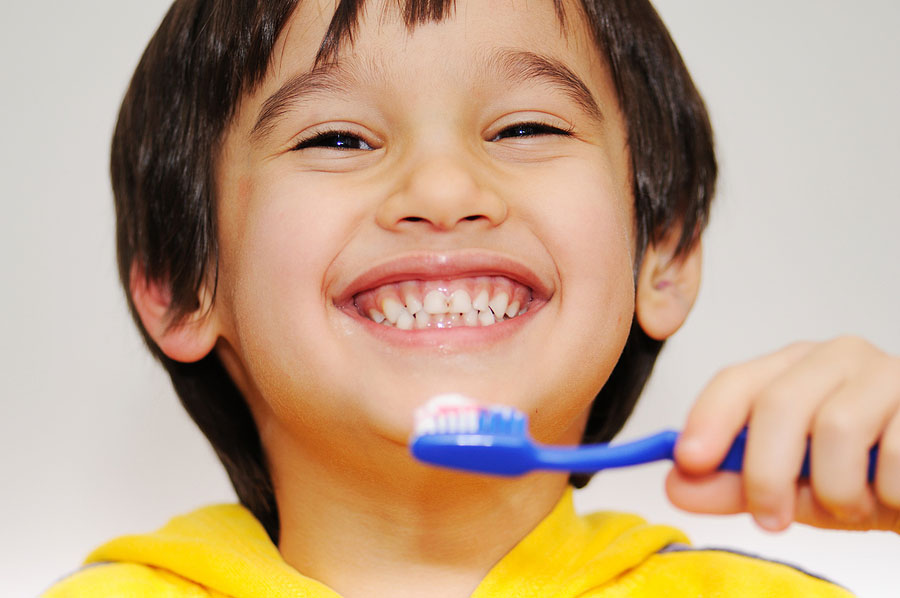 6 Mistakes You Make When Brushing Teeth