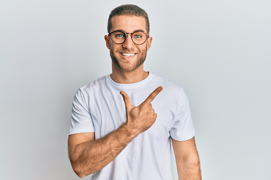 Why Holistic Dentists Approach Cosmetic Dentistry Differently