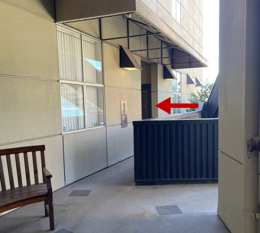Direction from the elevator to the dental office